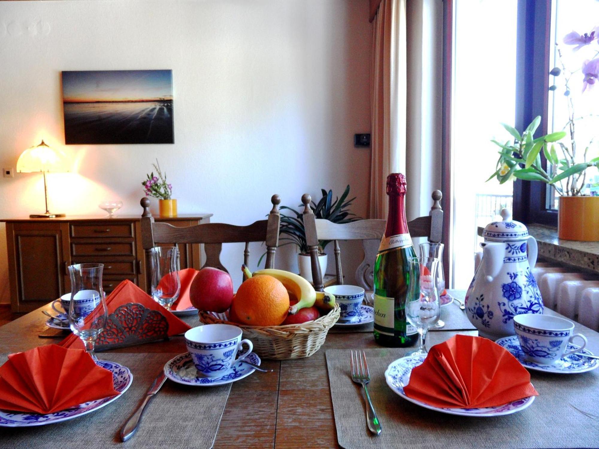 Ferienwohnung Froehling - 90 M Zum Strand Heringsdorf  Bagian luar foto